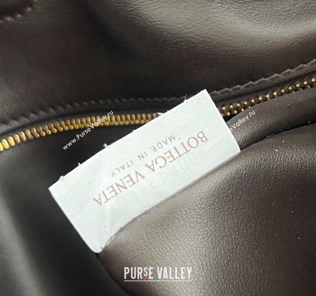 Bottega Veneta Hop Small Hobo Bag in Intrecciato Leather Fondant Brown 2025 796262 (WT-250519042)