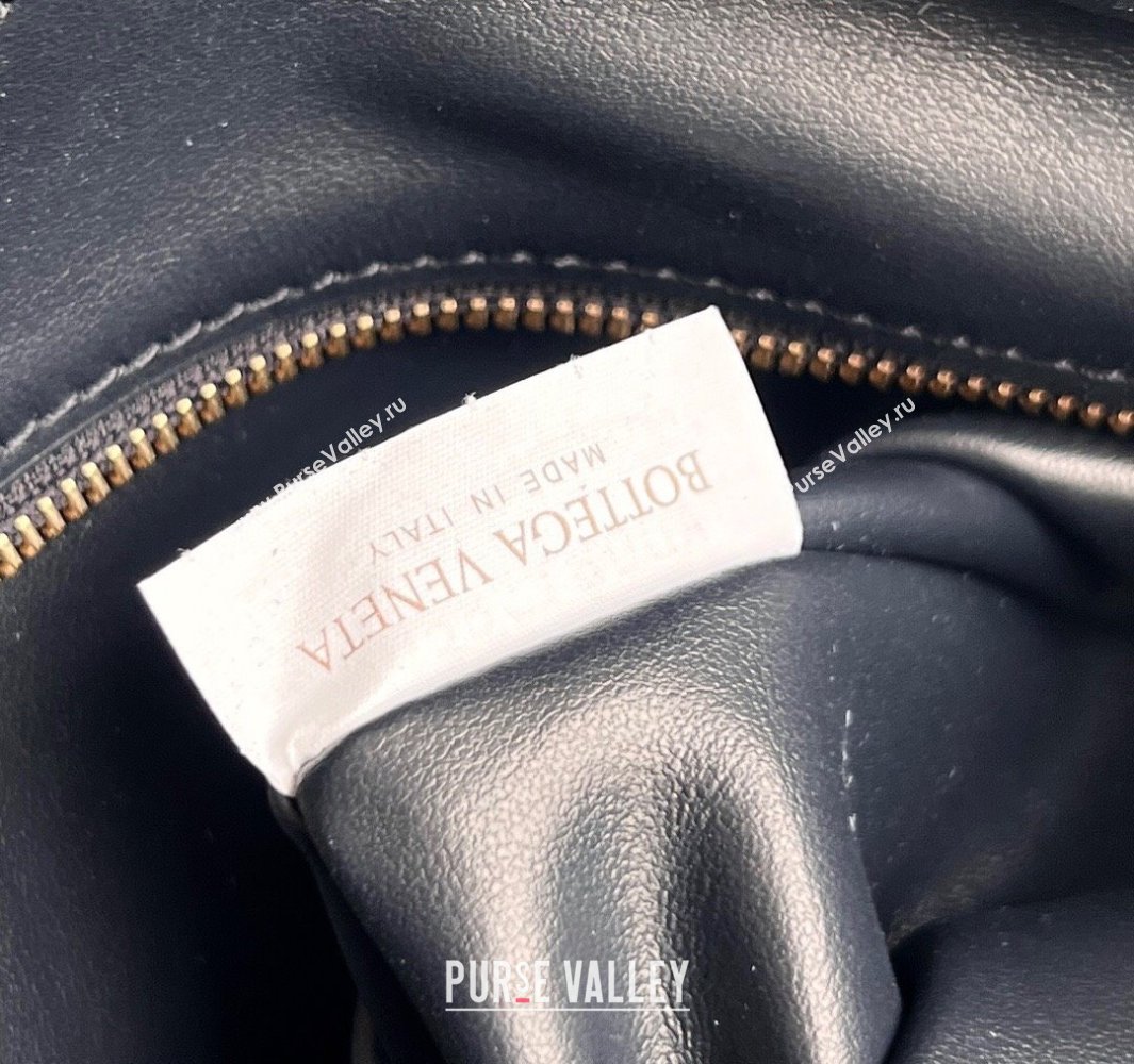 Bottega Veneta Hop Small Hobo Bag in Intrecciato Leather Shadow Blue 2025 796262 (WT-250519044)