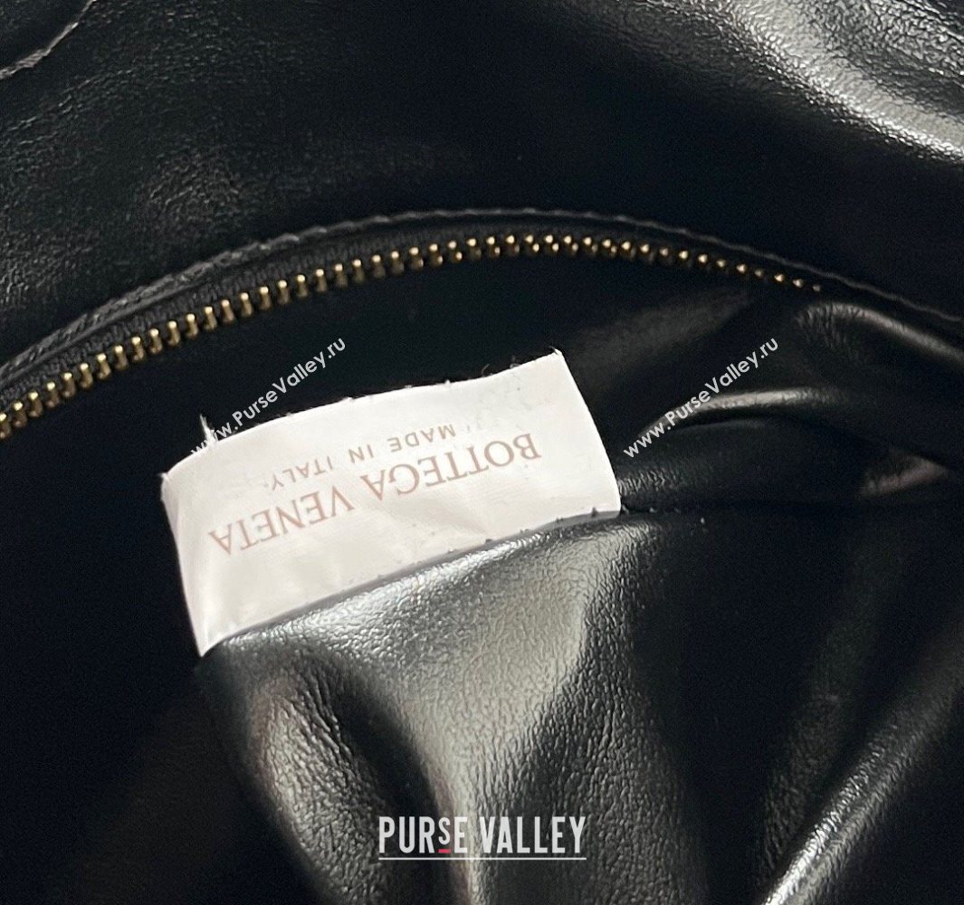 Bottega Veneta Hop Small Hobo Bag in Intrecciato Leather Black 2025 796262 (WT-250519045)