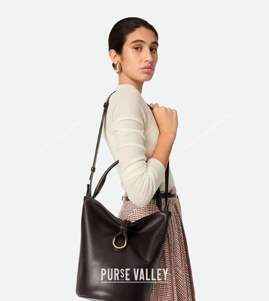 Bottega Veneta Liberta Bucket Bag in Smooth Leather 806038 Fondant Brown 2025 (WT-250624066)