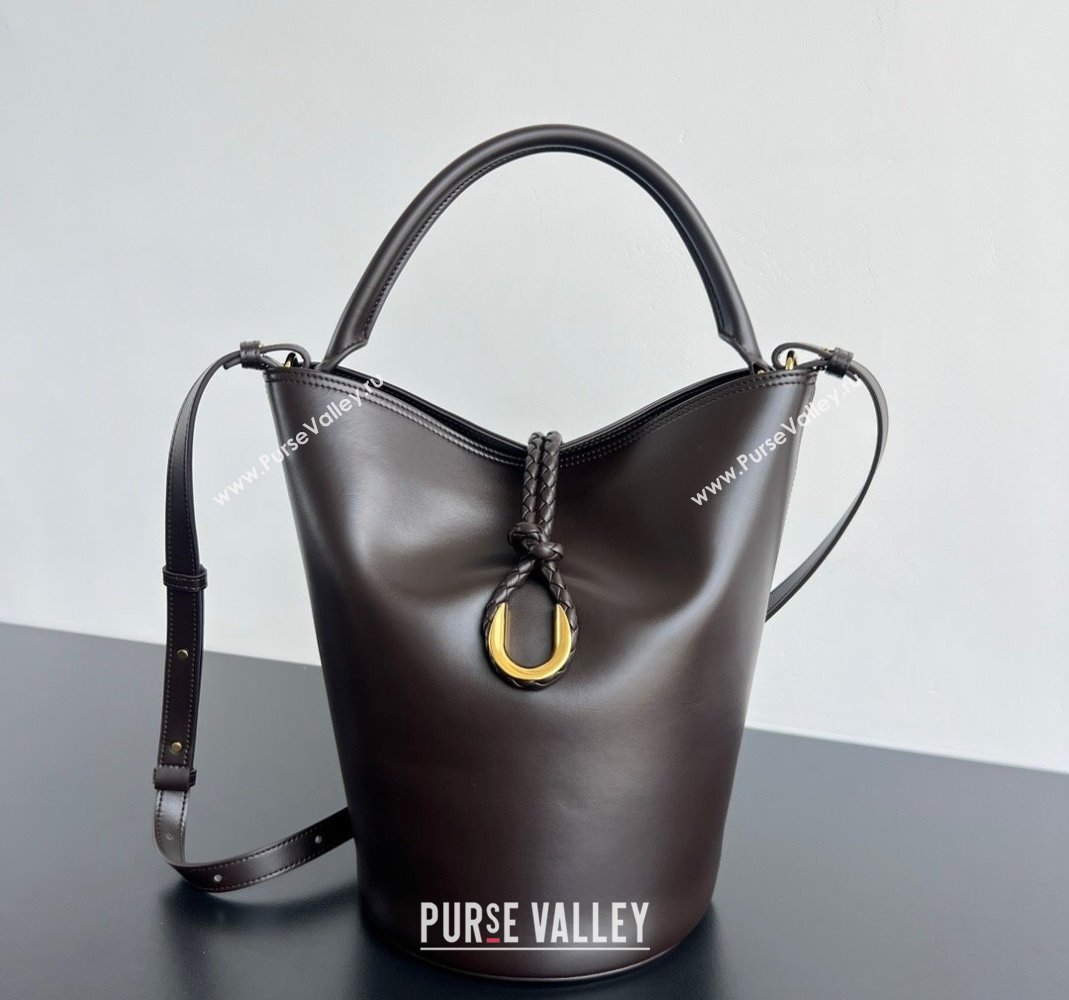 Bottega Veneta Liberta Bucket Bag in Smooth Leather 806038 Fondant Brown 2025 (WT-250519047)