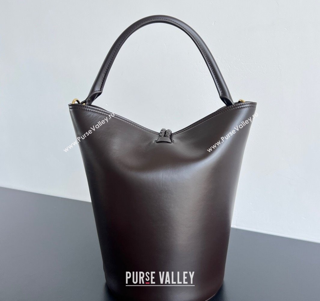 Bottega Veneta Liberta Bucket Bag in Smooth Leather 806038 Fondant Brown 2025 (WT-250519047)
