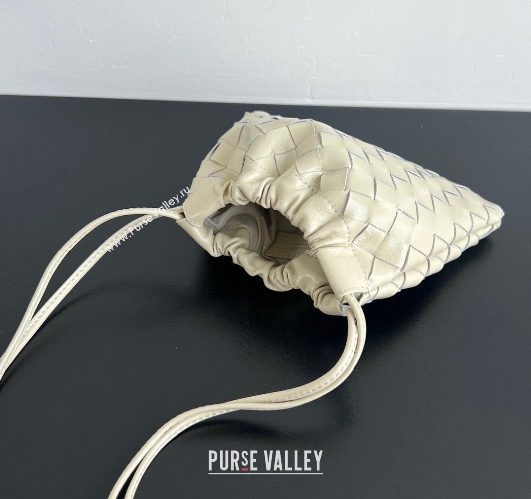 Bottega Veneta Small Dustbag in Intrecciato Leather Sea Salt 2025 816987 (WT-250519001)