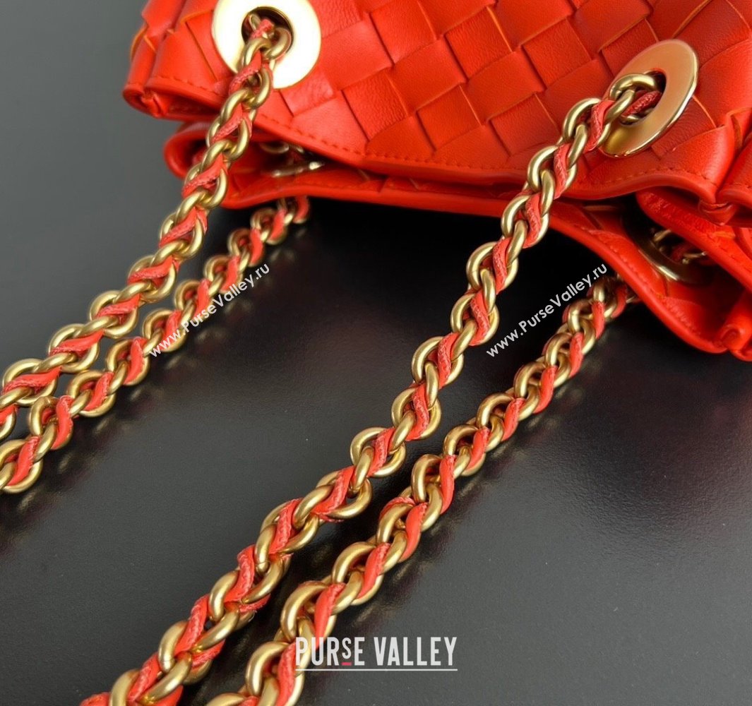 Bottega Veneta Small Parachute Chain Bag in Intrecciato Leather Red2 2025 817175 (WT-250519052)