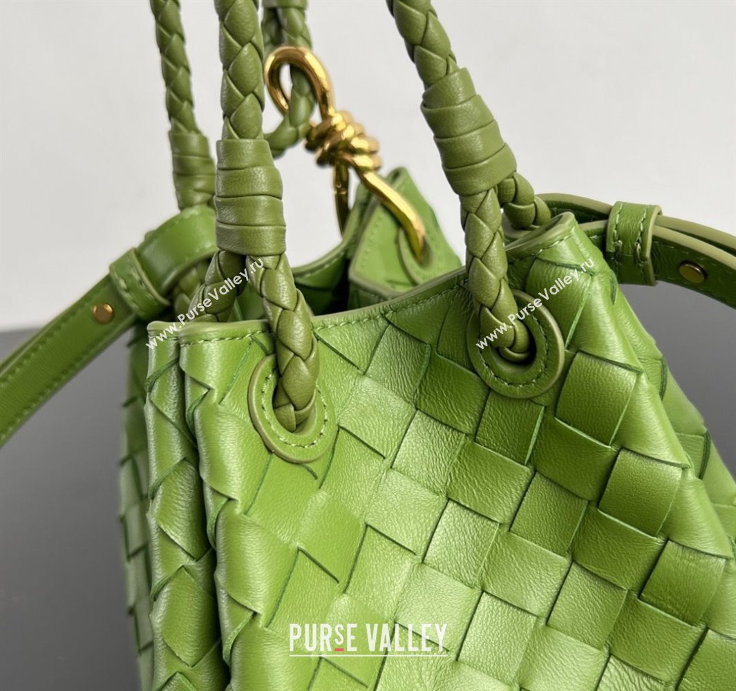 Bottega Veneta Small Parachute Shoulder Bag in Intrecciato Leather 796569 Green 2025 (WT-250519054)
