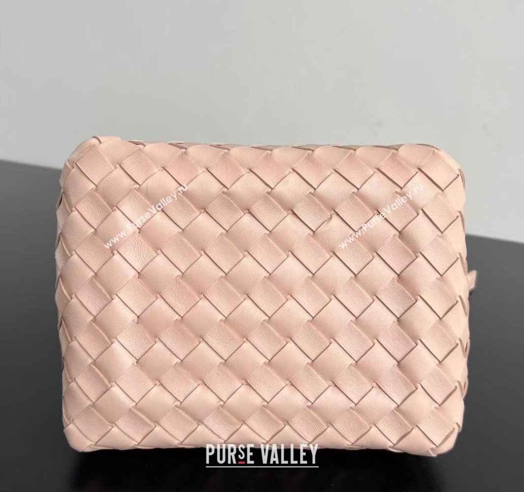 Bottega Veneta Small Parachute Shoulder Bag in Intrecciato Leather 796569 Lotus pink 2025 (WT-250519057)