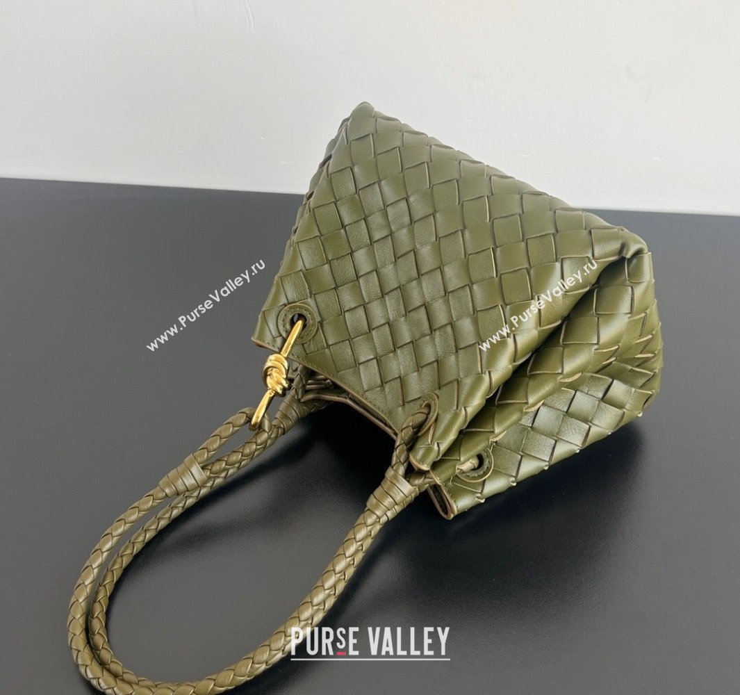 Bottega Veneta Small Parachute Shoulder Bag in Intrecciato Leather 796569 Khaki Green 2025 (WT-250519059)