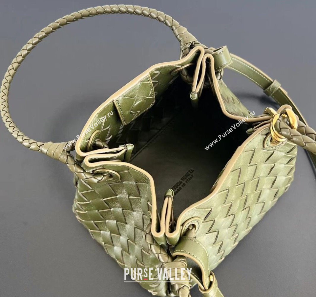 Bottega Veneta Small Parachute Shoulder Bag in Intrecciato Leather 796569 Khaki Green 2025 (WT-250519059)