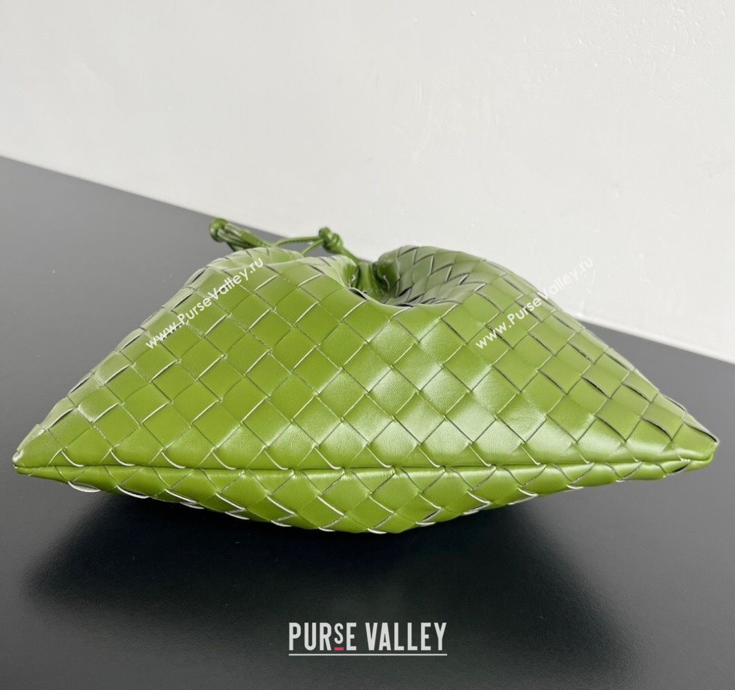 Bottega Veneta Medium Dustbag in Intrecciato Leather 796728 Matcha Green 2025 (WT-250519009)