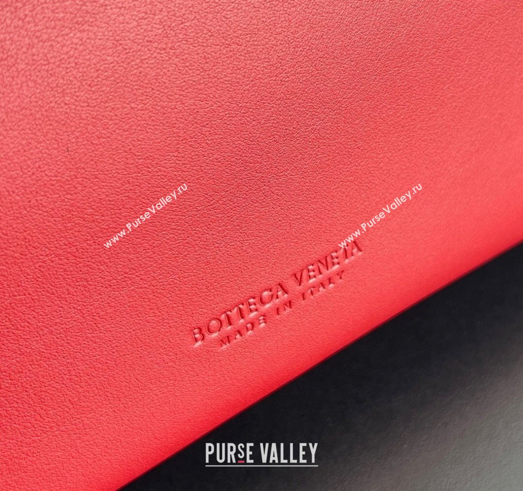 Bottega Veneta Medium Andiamo Top Handle Bag in Calfskin Leather Red 2025 810214 (WT-250519076)