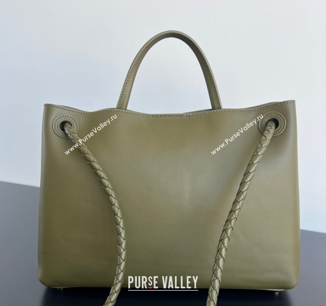Bottega Veneta Medium Andiamo Top Handle Bag in Calfskin Leather Green2 2025 810214 (WT-250519079)