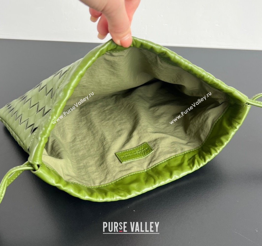 Bottega Veneta Medium Dustbag in Intrecciato Leather 796728 Matcha Green 2025 (WT-250519009)