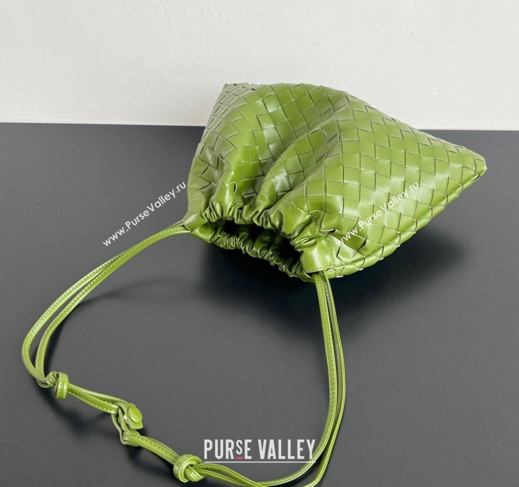 Bottega Veneta Medium Dustbag in Intrecciato Leather 796728 Matcha Green 2025 (WT-250519009)