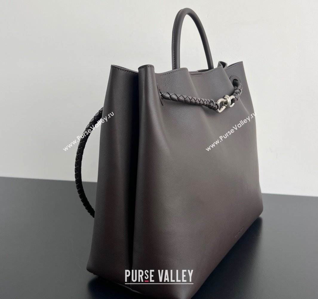 Bottega Veneta Large Andiamo Top Handle Bag in Calfskin Leather Fondant Brown/Silver 2025 806010 (WT-250519082)