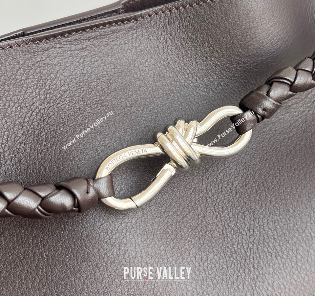 Bottega Veneta Large Andiamo Top Handle Bag in Calfskin Leather Fondant Brown/Silver 2025 806010 (WT-250519082)