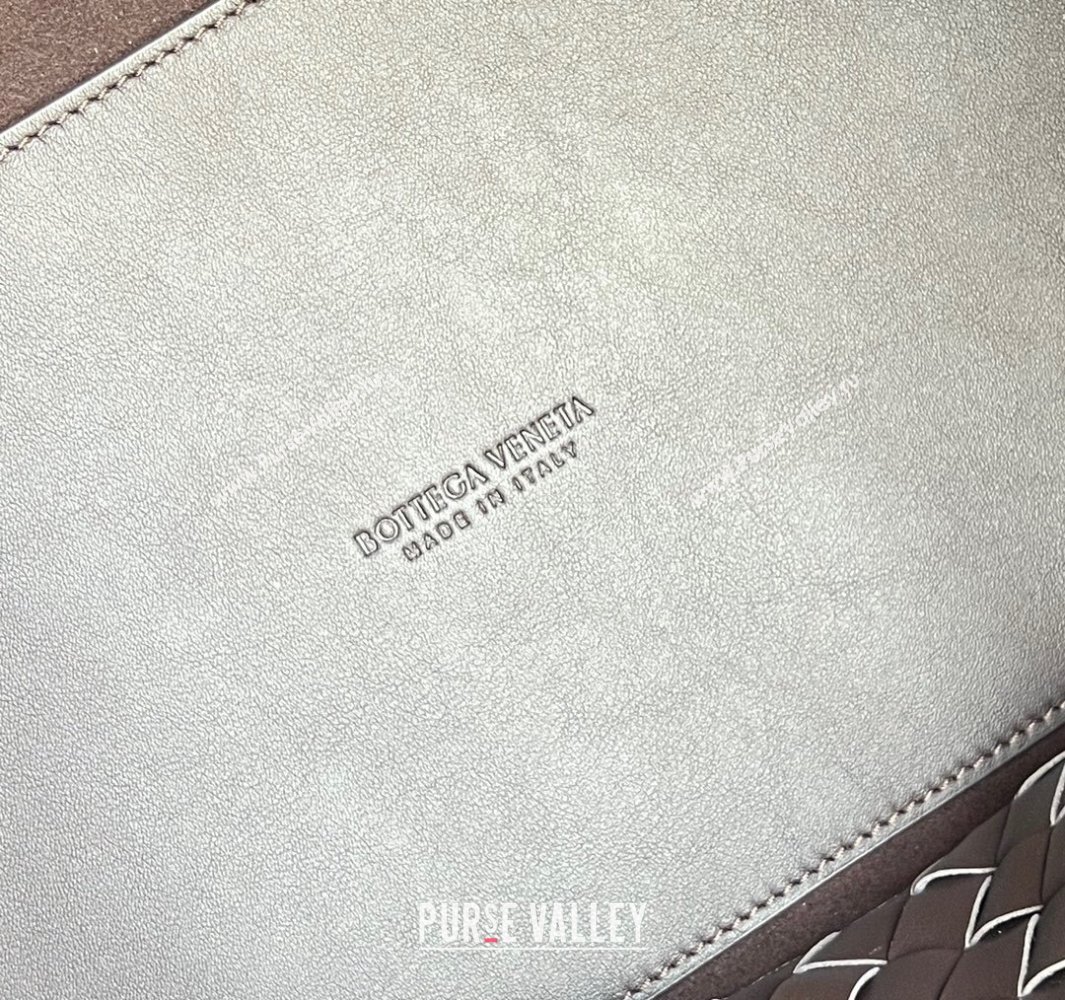 Bottega Veneta Large Andiamo Top Handle Bag in Calfskin Leather Fondant Brown/Silver 2025 806010 (WT-250519082)