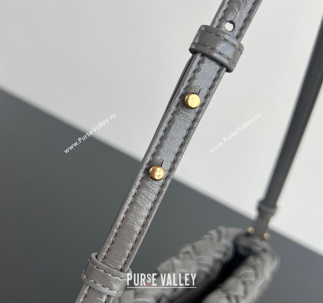 Bottega Veneta Kalimero Cha-Cha Clutch Bag in Intrecciato Leather 785780 Lapilli Grey 2025 (WT-250519087)