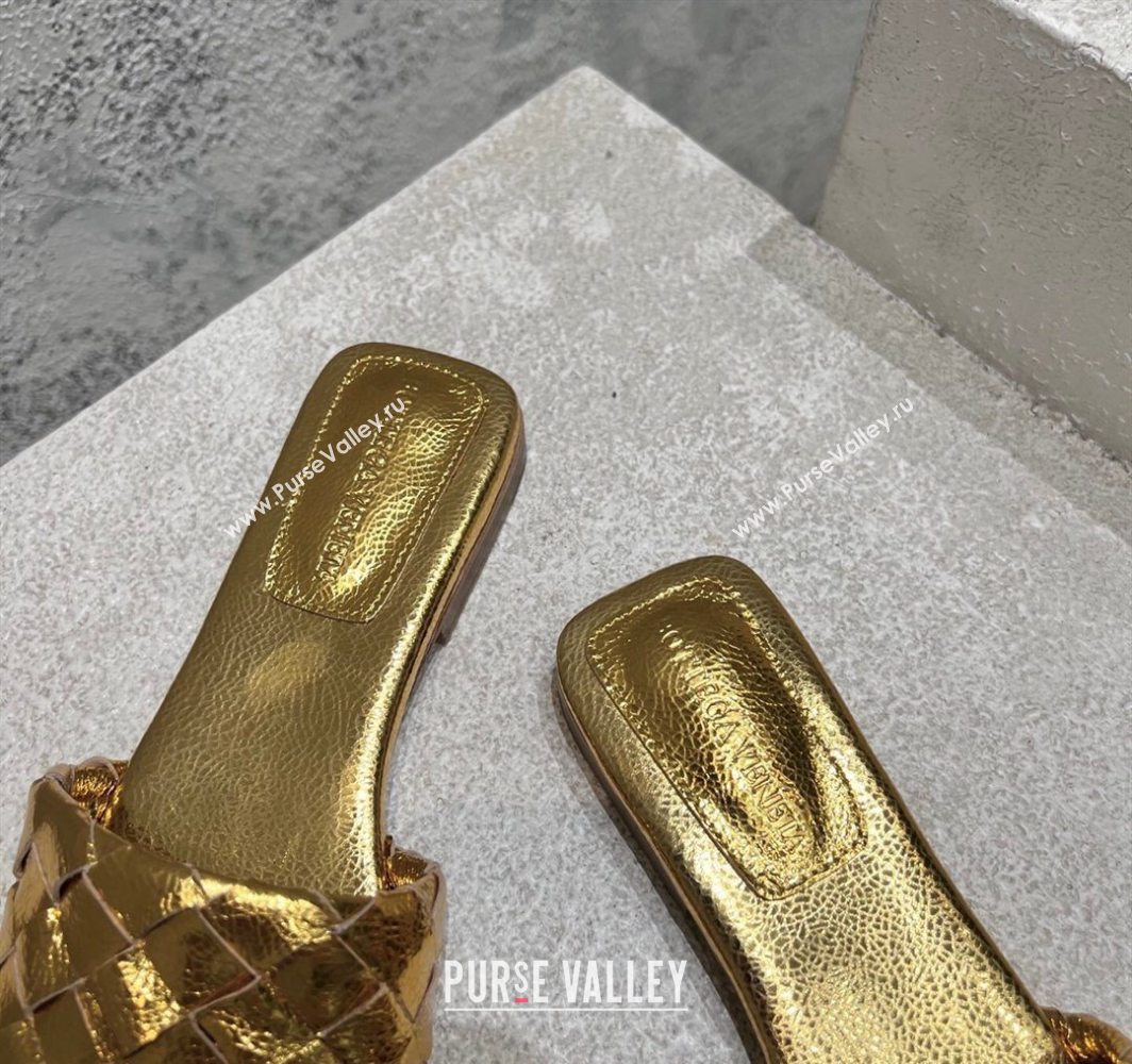 Bottega Veneta Parco Square Flat Slides Sandals in Soft Intrecciato Leather Gold 2025 837737 (MD-250604016)