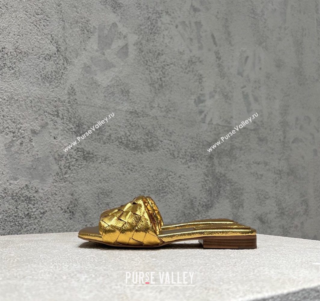 Bottega Veneta Parco Square Flat Slides Sandals in Soft Intrecciato Leather Gold 2025 837737 (MD-250604016)