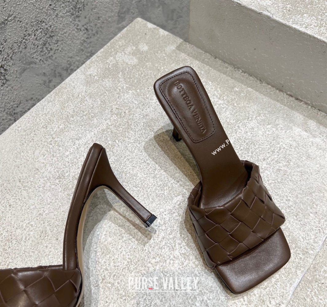 Bottega Veneta Parco Square Heel Slides Sandals 9cm in Soft Intrecciato Leather Chocolate 2025 837737 (MD-250604018)