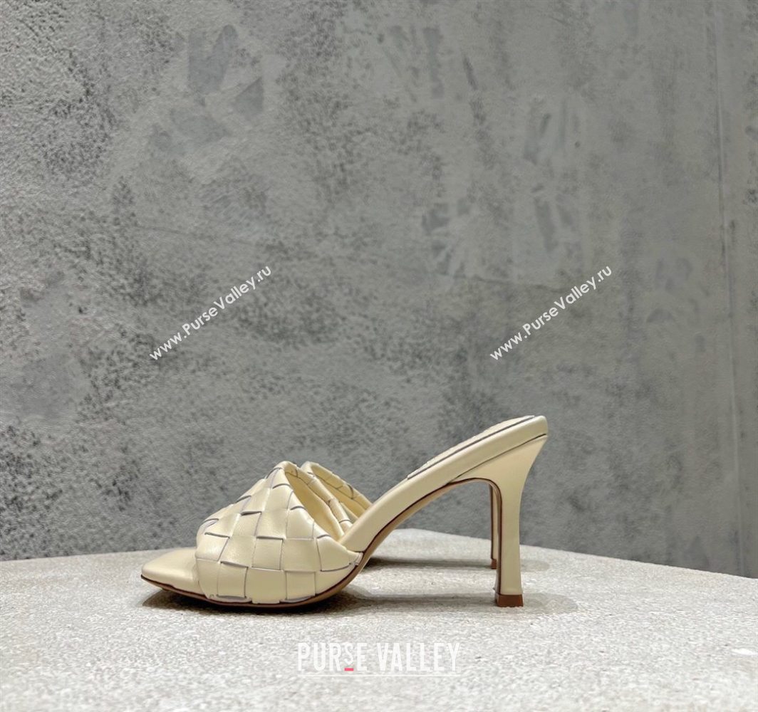 Bottega Veneta Parco Square Heel Slides Sandals 9cm in Soft Intrecciato Leather Sea Salt White 2025 837737 (MD-250604019)