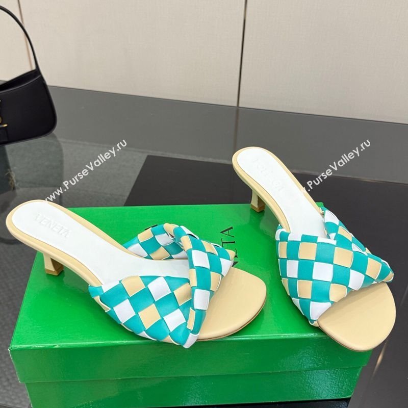 Bottega Veneta Blink Heel Slides Sandals 6.5cm in Vichy Intrecciato Leather with Folded Detail Beige 2025 (MD-250604028)