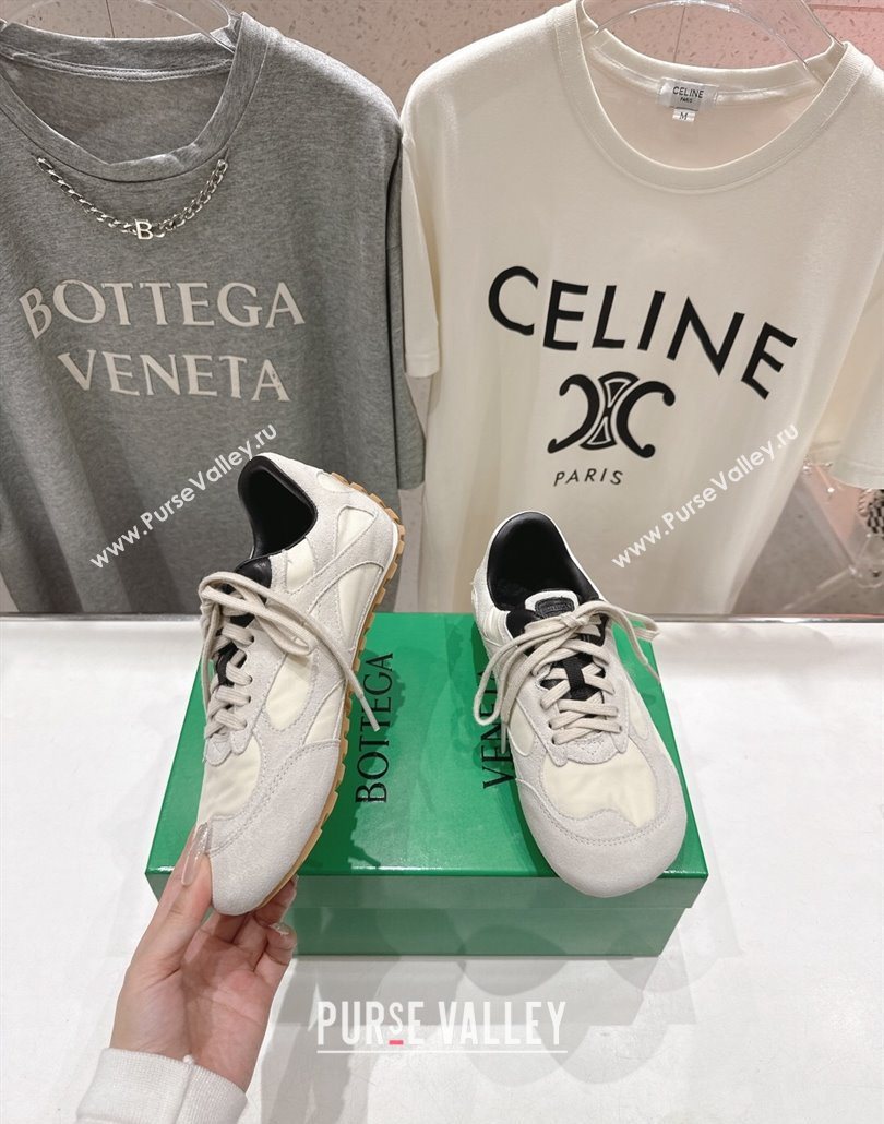 Bottega Veneta Orbit Flash Sneakers in Suede and Nylon White 2025 838384 (MD-250604042)