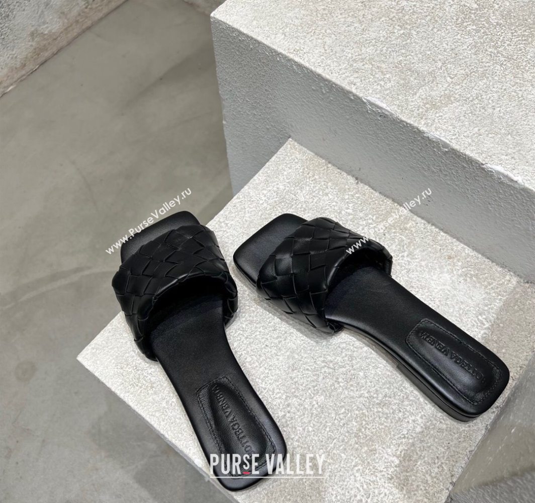 Bottega Veneta Parco Square Flat Slides Sandals in Soft Intrecciato Leather Black 2025 837737 (MD-250604010)