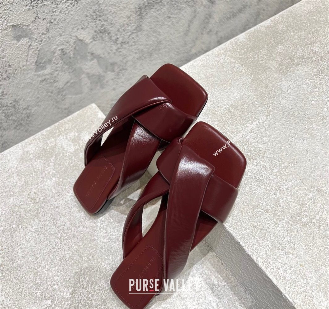 Bottega Veneta Riva Flat Slides Sandal in Shiny Calfskin with Twisted Strap Barolo Red 2025 (MD-250604048)
