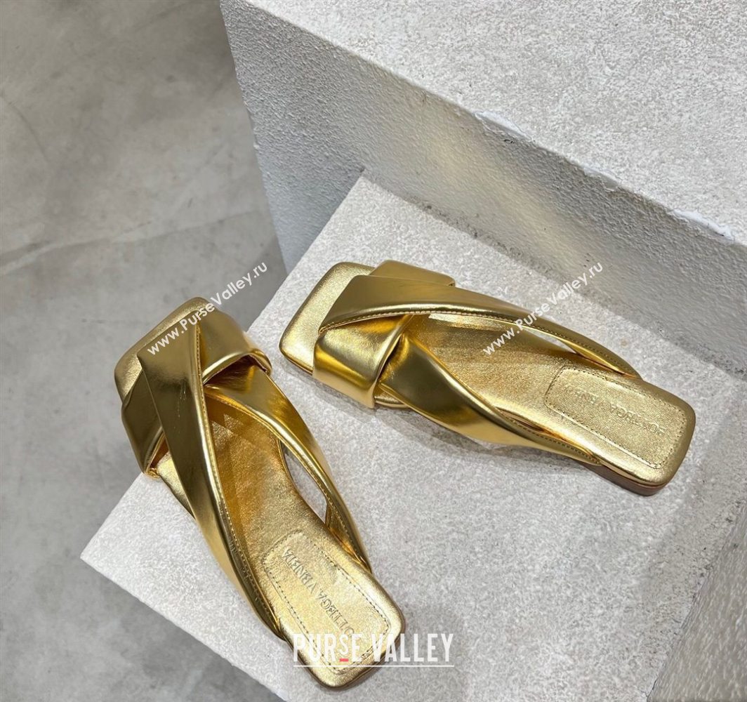 Bottega Veneta Riva Flat Slides Sandal in Shiny Calfskin with Twisted Strap Gold 2025 (MD-250604052)