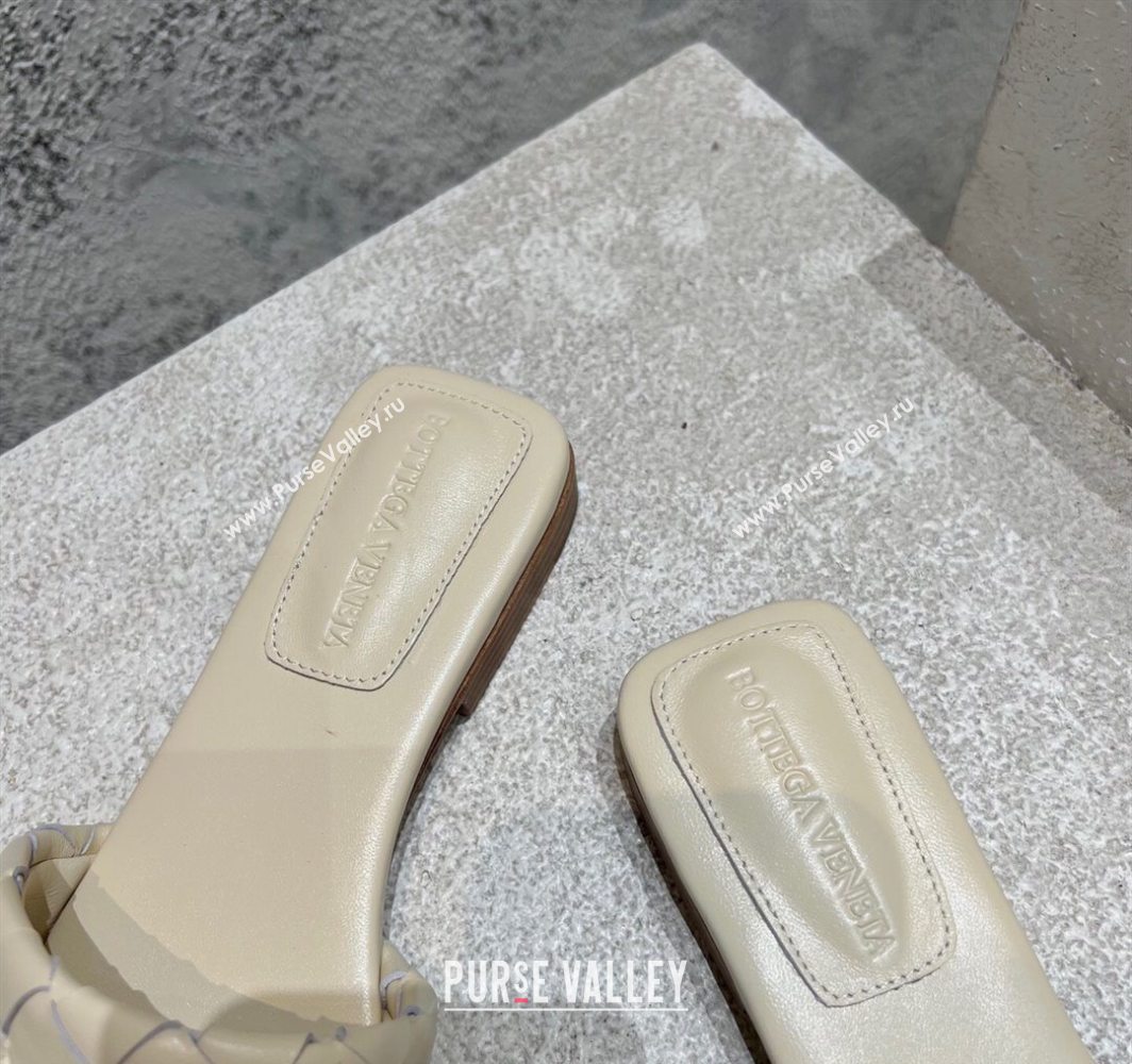 Bottega Veneta Parco Square Flat Slides Sandals in Soft Intrecciato Leather White 2025 837737 (MD-250604012)