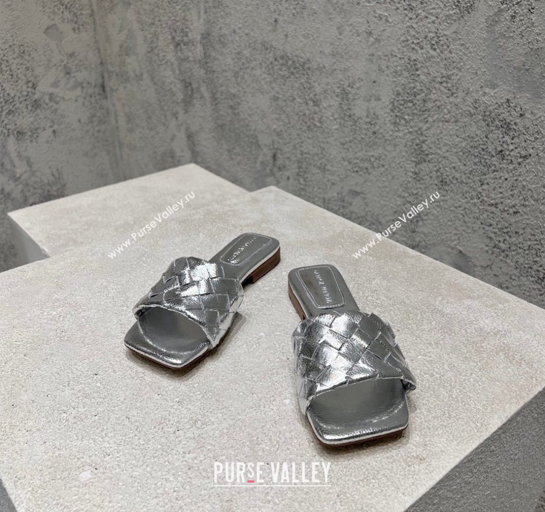 Bottega Veneta Parco Square Flat Slides Sandals in Soft Intrecciato Leather Silver 2025 837737 (MD-250604015)