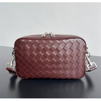 Bottega Veneta Mens Small Camera Bag in Intrecciato Leather Madder Brown 2025 755923 (WT-250624044)