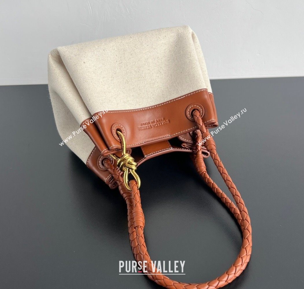 Bottega Veneta Small Parachute Shoulder Bag in Canvas and Leather Natural White/Lightwood Brown 2025 (WT-250624061)