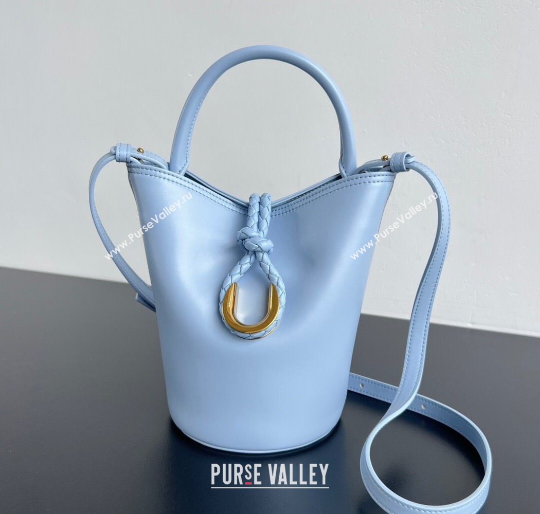 Bottega Veneta Small Liberta Bucket Bag in Smooth Leather 815244 Lunar Blue 2025 (WT-250624064)