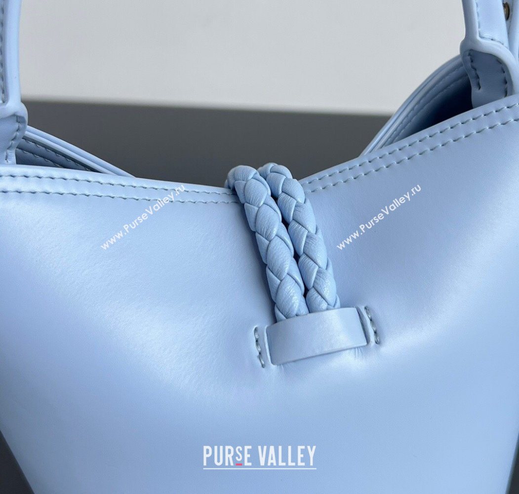 Bottega Veneta Small Liberta Bucket Bag in Smooth Leather 815244 Lunar Blue 2025 (WT-250624064)