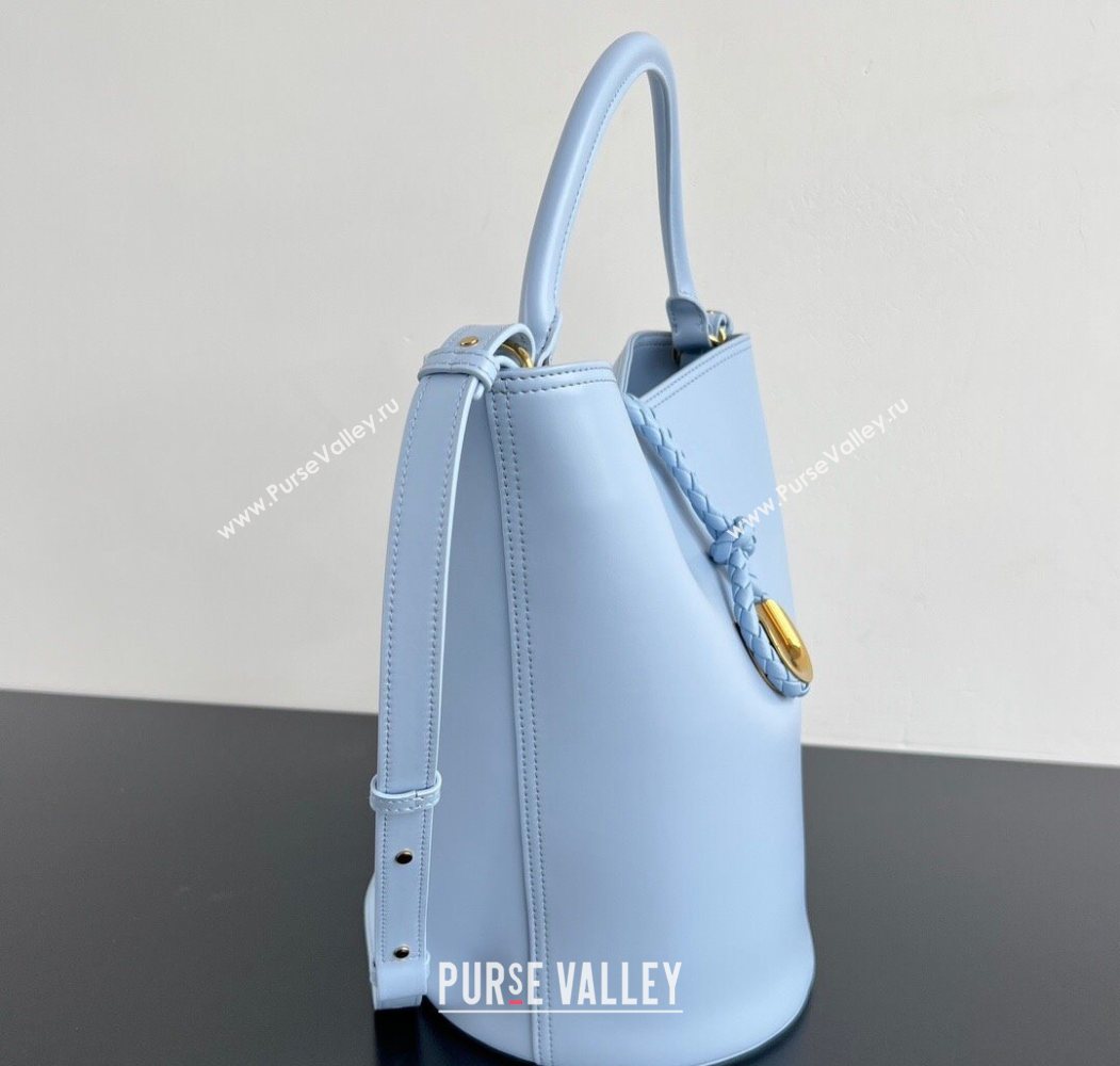 Bottega Veneta Liberta Bucket Bag in Smooth Leather 806038 Lunar Blue 2025 (WT-250624065)
