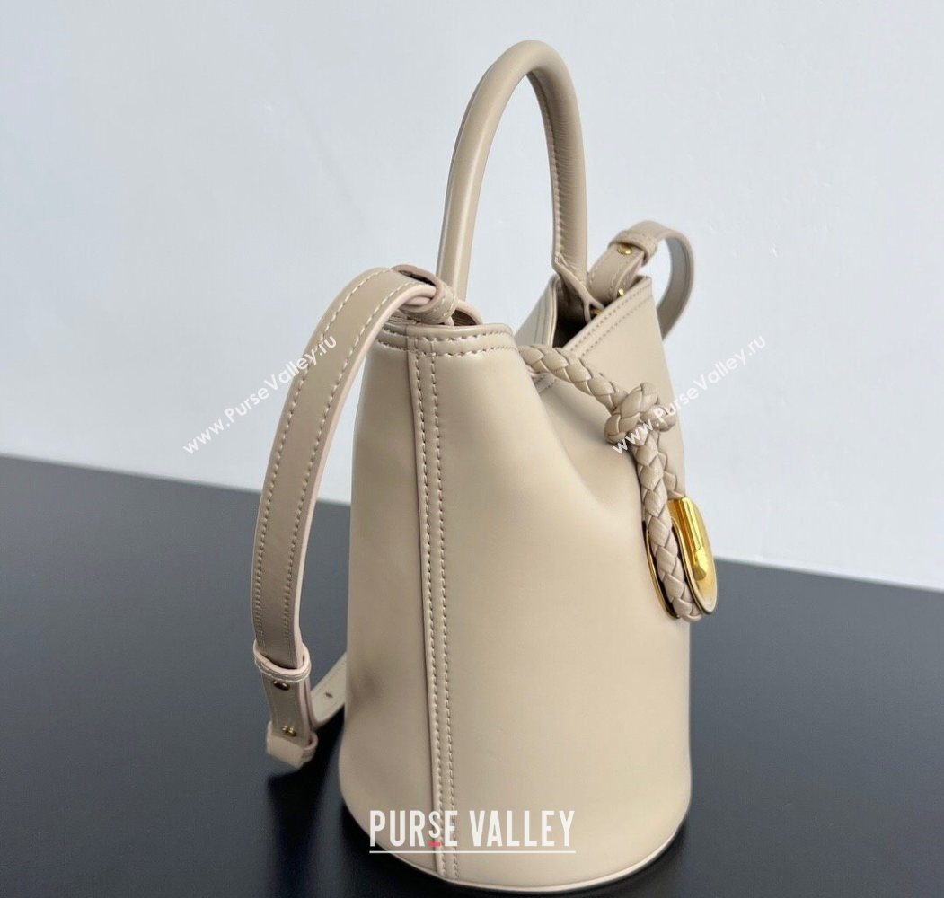 Bottega Veneta Small Liberta Bucket Bag in Smooth Leather 815244 Ecru Beige 2025 (WT-250624062)