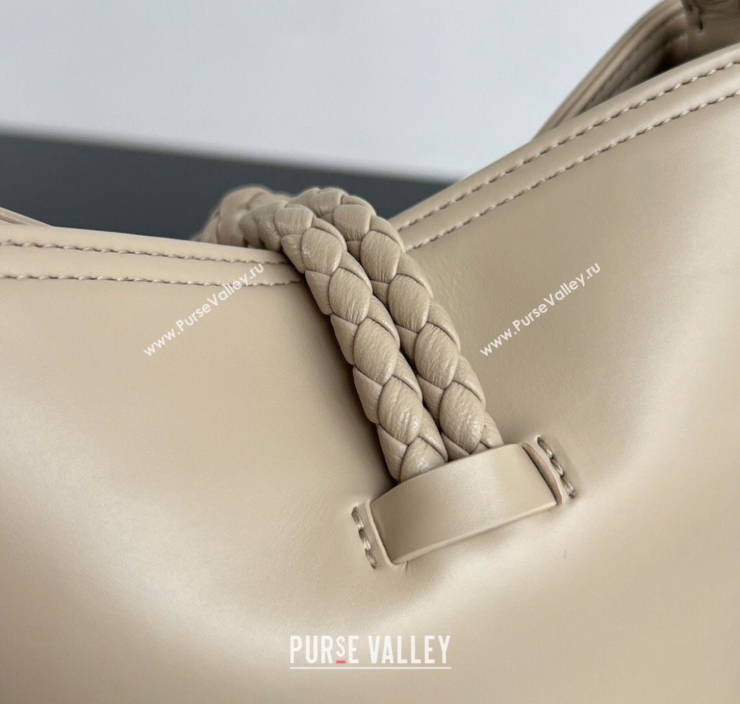 Bottega Veneta Small Liberta Bucket Bag in Smooth Leather 815244 Ecru Beige 2025 (WT-250624062)