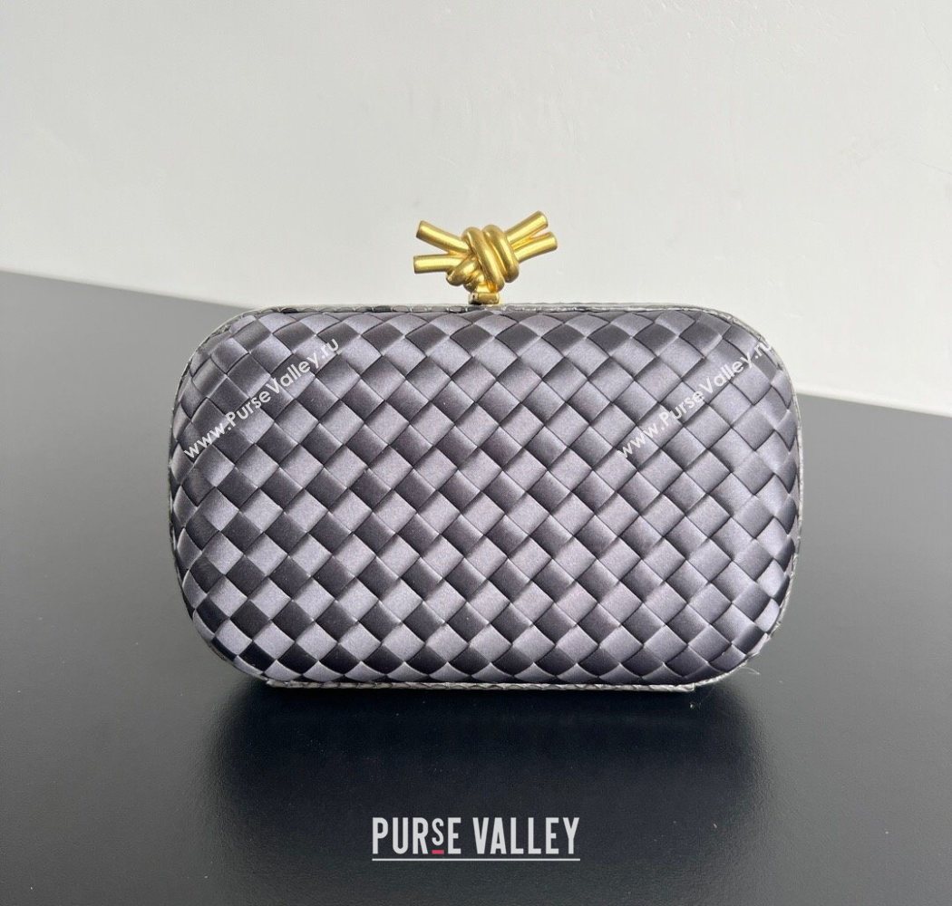 Bottega Veneta Classic Knot Clutch in Intreccio Satin Dark Grey 2025 BV062501 (YX-250625012)