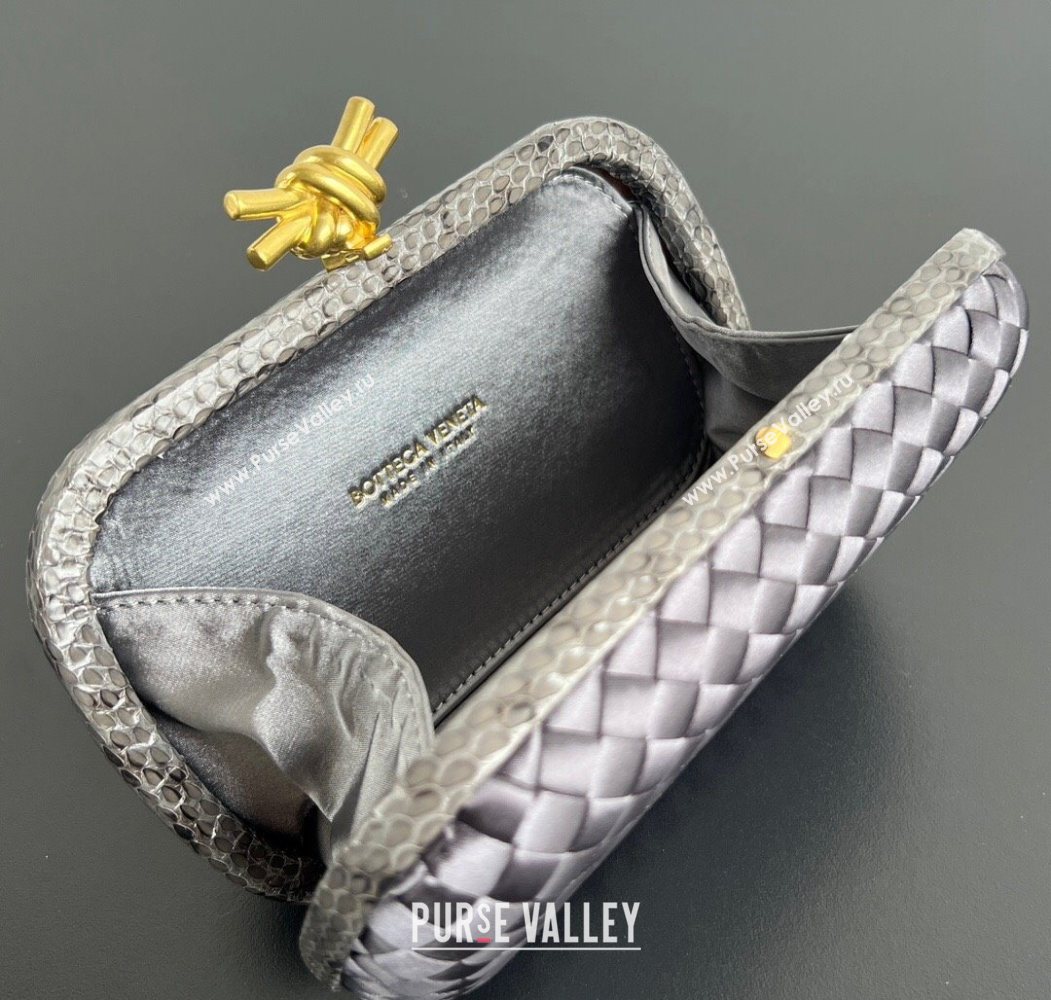 Bottega Veneta Classic Knot Clutch in Intreccio Satin Dark Grey 2025 BV062501 (YX-250625012)