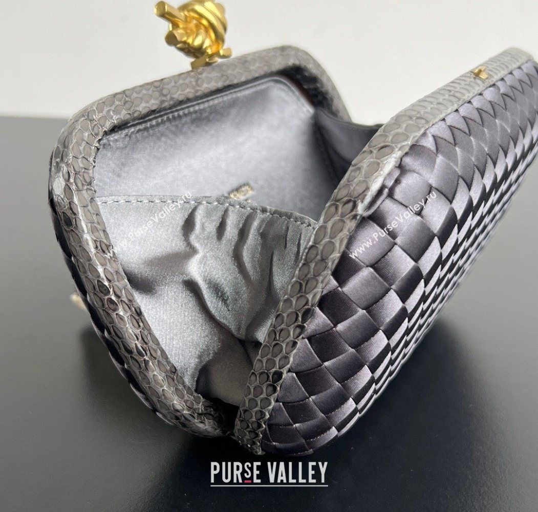 Bottega Veneta Classic Knot Clutch in Intreccio Satin Dark Grey 2025 BV062501 (YX-250625012)