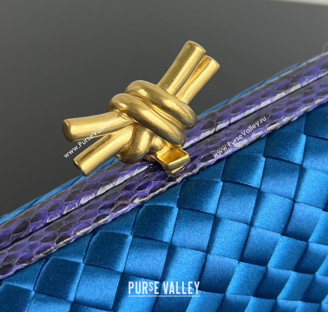 Bottega Veneta Classic Knot Clutch in Intreccio Satin Blue 16 2025 BV062501 (YX-250625016)