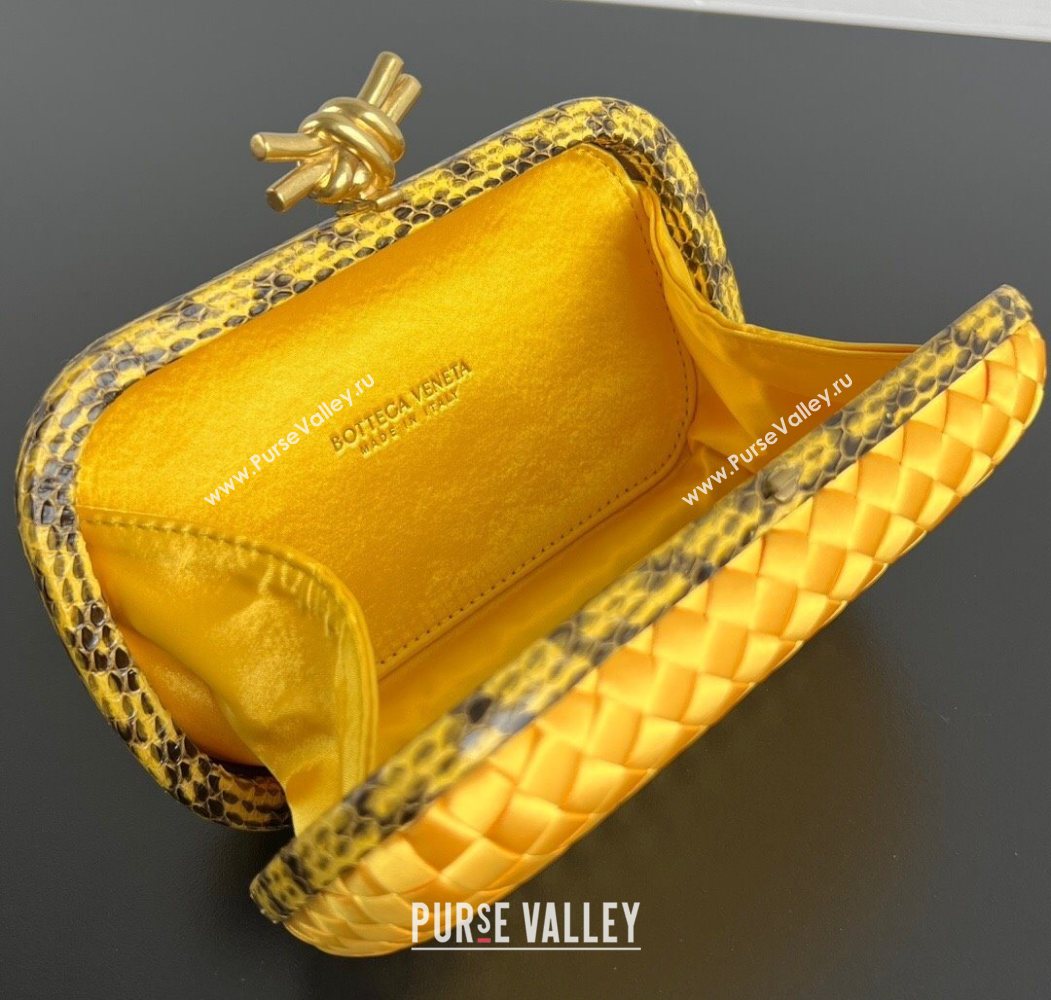 Bottega Veneta Classic Knot Clutch in Intreccio Satin Yellow 17 2025 BV062501 (YX-250625017)