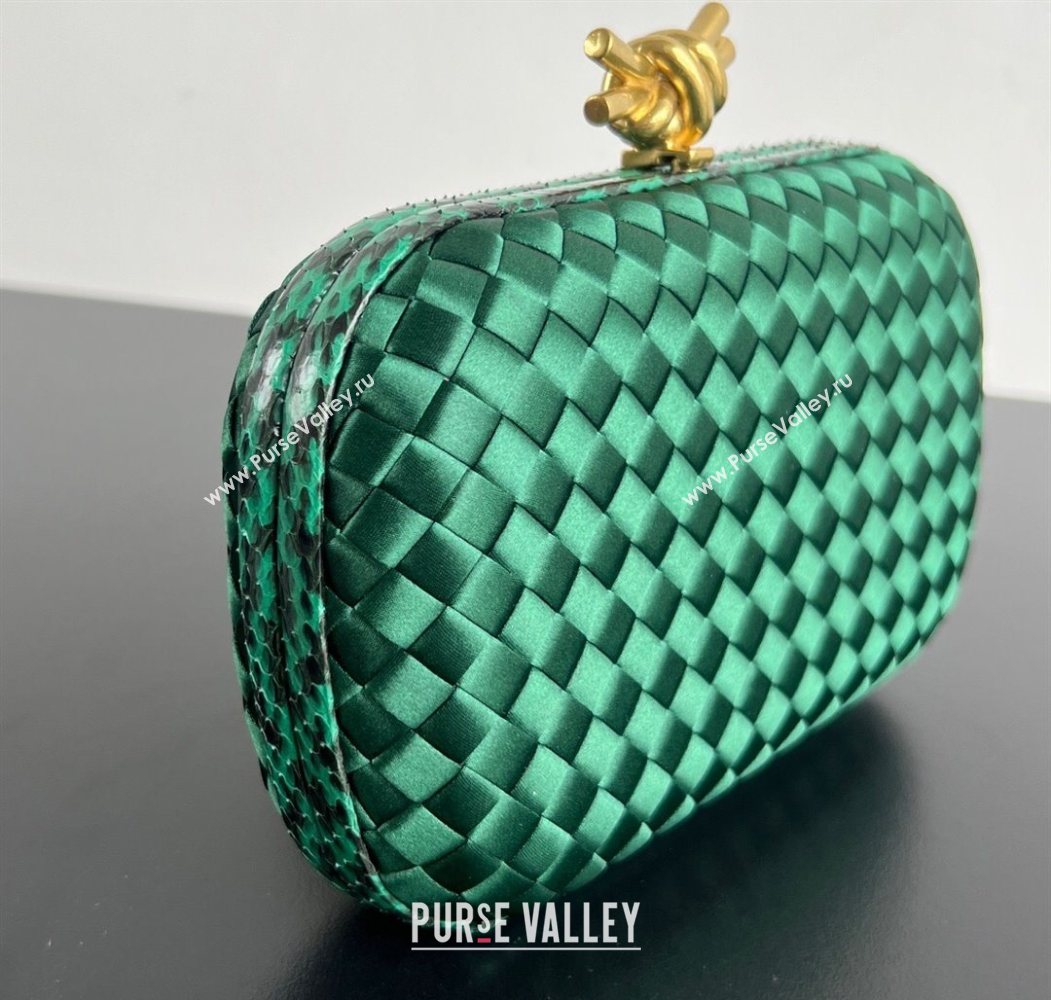 Bottega Veneta Classic Knot Clutch in Intreccio Satin Green 18 2025 BV062501 (YX-250625018)