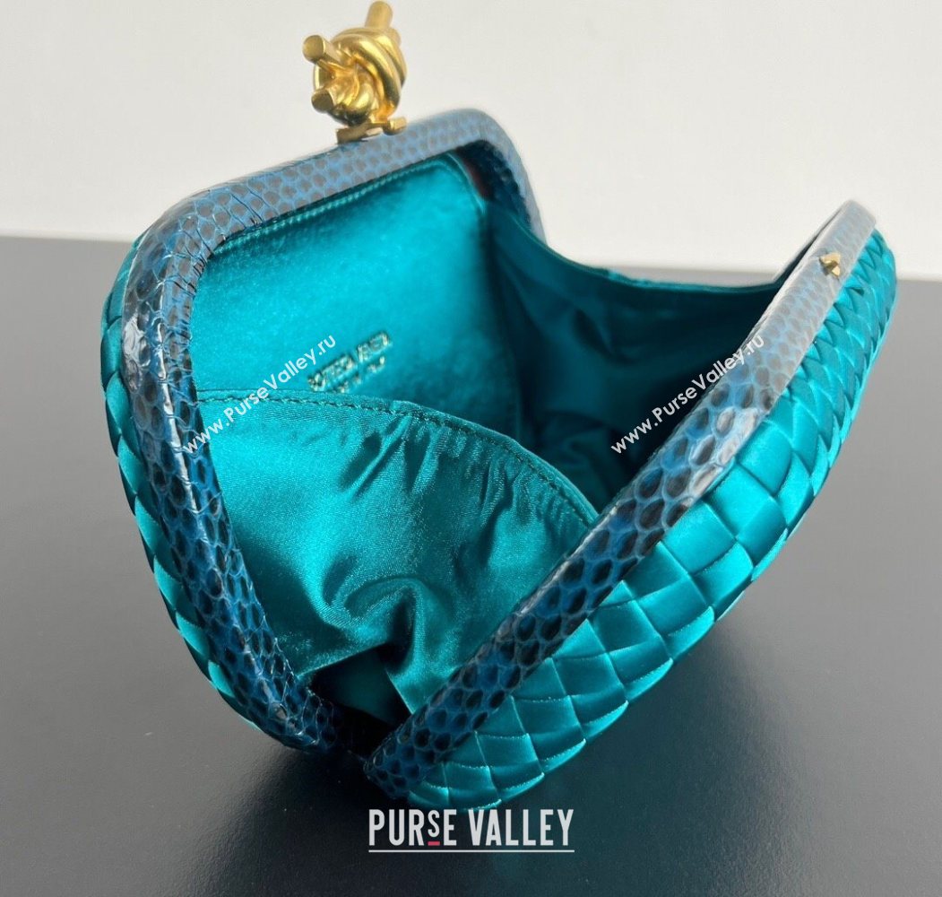 Bottega Veneta Classic Knot Clutch in Intreccio Satin Blue 02 2025 BV062501 (YX-250625002)