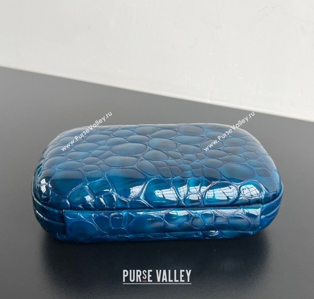 Bottega Veneta Classic Knot Clutch in Crocodile Embossed Leather Blue 2025 BV062501 (YX-250625028)