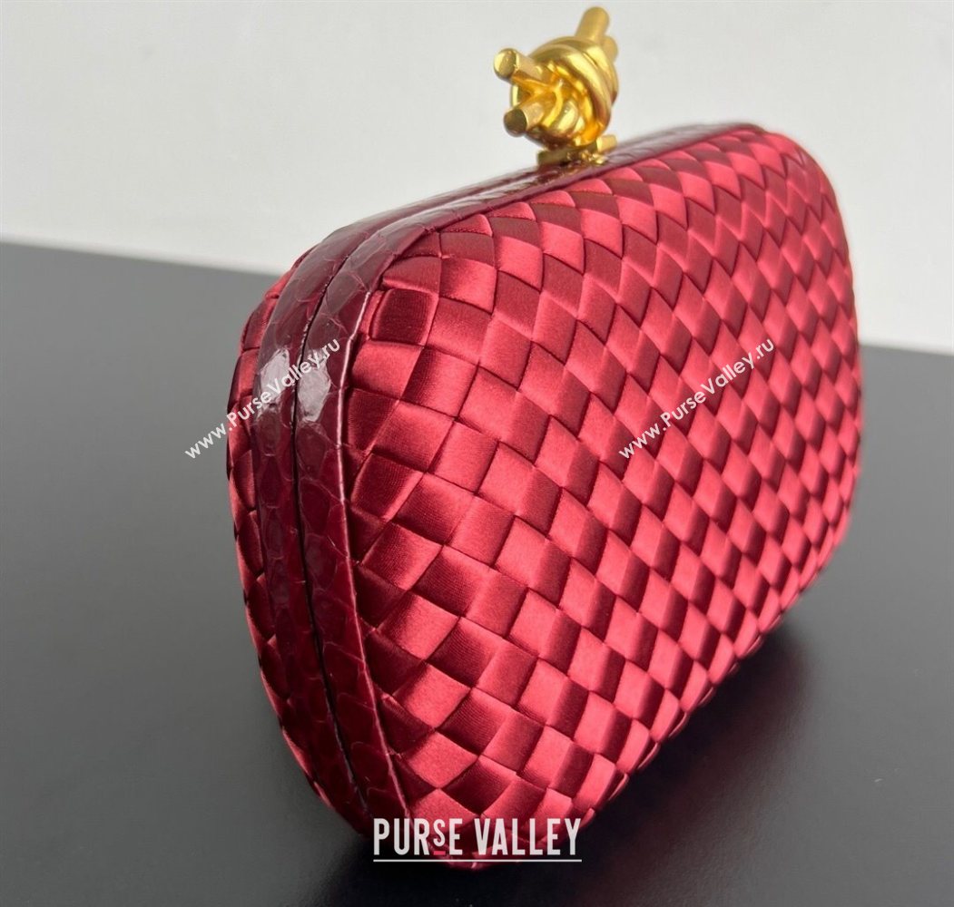 Bottega Veneta Classic Knot Clutch in Intreccio Satin Red 05 2025 BV062501 (YX-250625005)