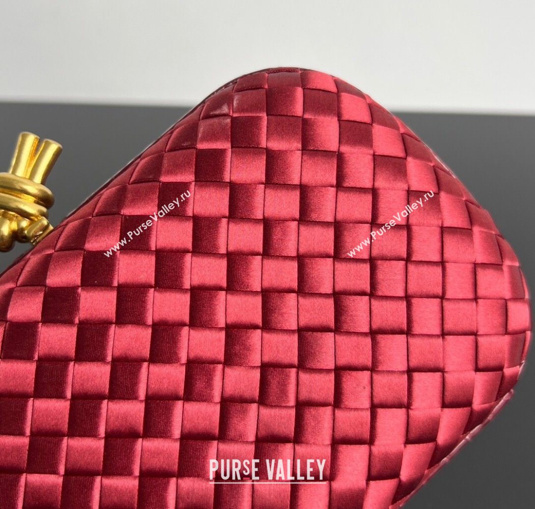 Bottega Veneta Classic Knot Clutch in Intreccio Satin Red 05 2025 BV062501 (YX-250625005)