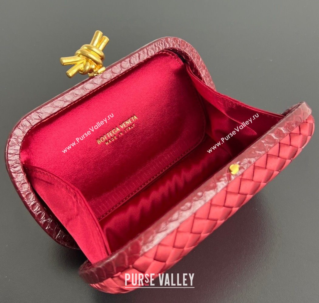 Bottega Veneta Classic Knot Clutch in Intreccio Satin Red 05 2025 BV062501 (YX-250625005)